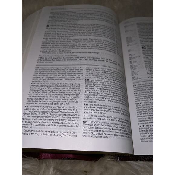 LIFE APPLICATION STUDY BIBLE NEW LIVING TRANSLATION NLT Leather Cover Tyndale - Picture 10 of 16